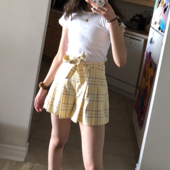 Meet your Posher, Lillian - Picture 5 of 8